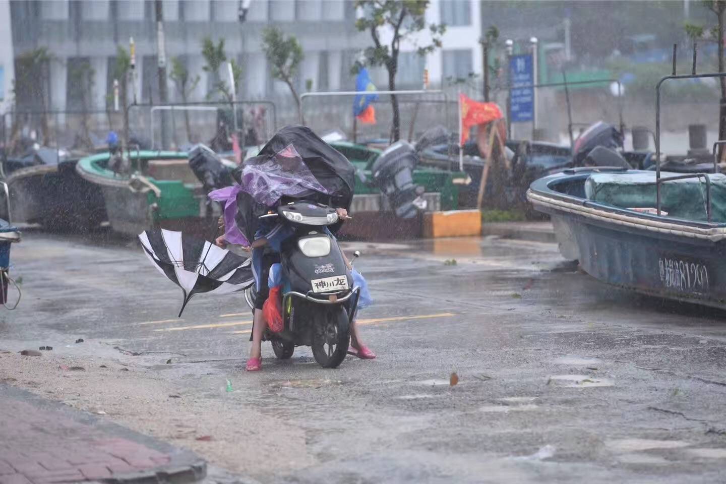 汕頭臺(tái)風(fēng)苗柏最新動(dòng)態(tài)與探索自然美景之旅