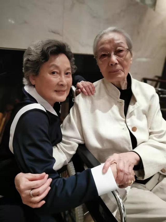 92年演員的成長之路，學習、自信與成就的力量