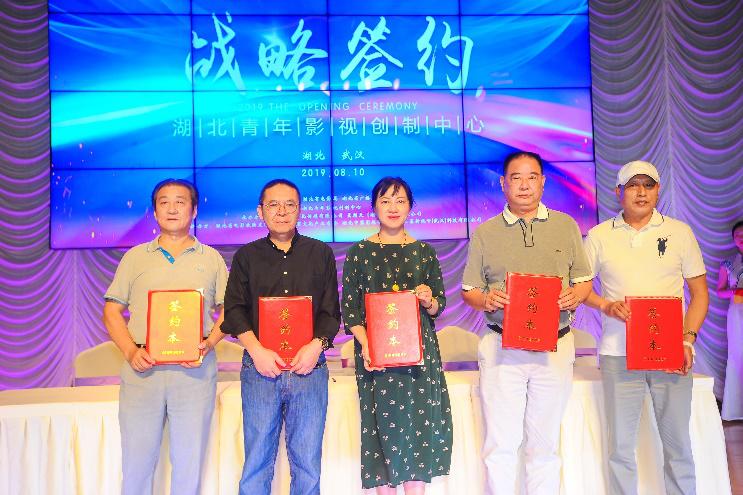 湖北電視臺(tái)影視頻道，探尋自然美景的旅行，啟程內(nèi)心的平和之旅