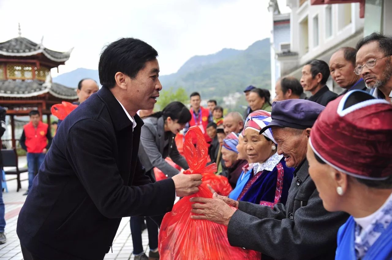 朱長(zhǎng)林刑罰最新動(dòng)態(tài)，與小巷獨(dú)特風(fēng)味交織的司法進(jìn)展