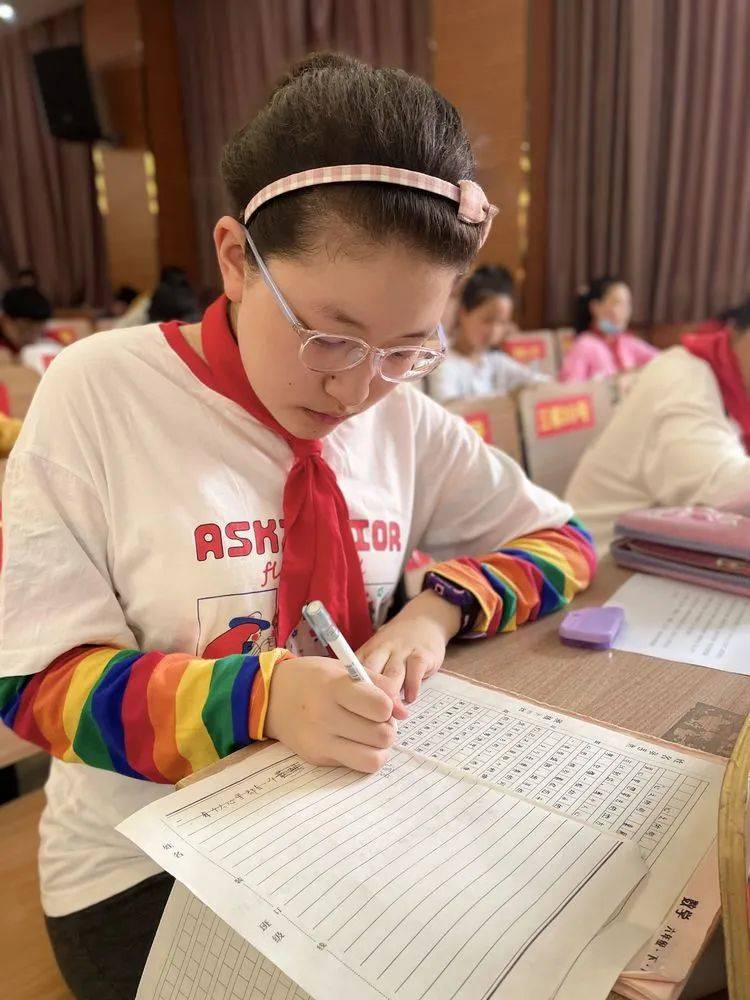 成人寫作大賽，書寫改變，自信成就夢(mèng)想之路