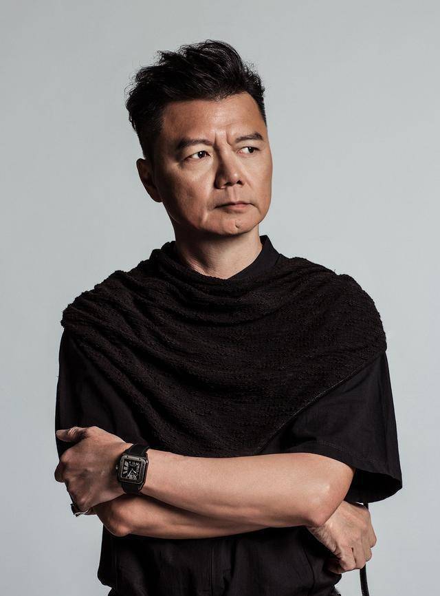 TVB綠葉男演員，演技與角色的無縫融合之旅