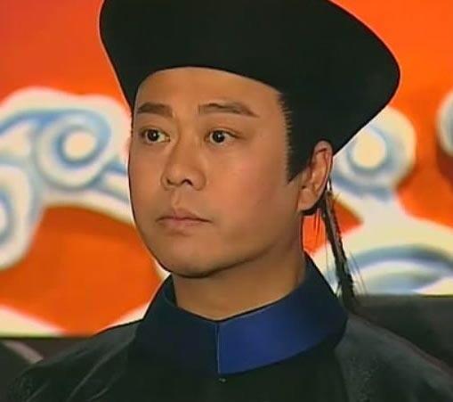 香港喜劇男星的小巷奇遇，發(fā)現(xiàn)隱藏的特色小店
